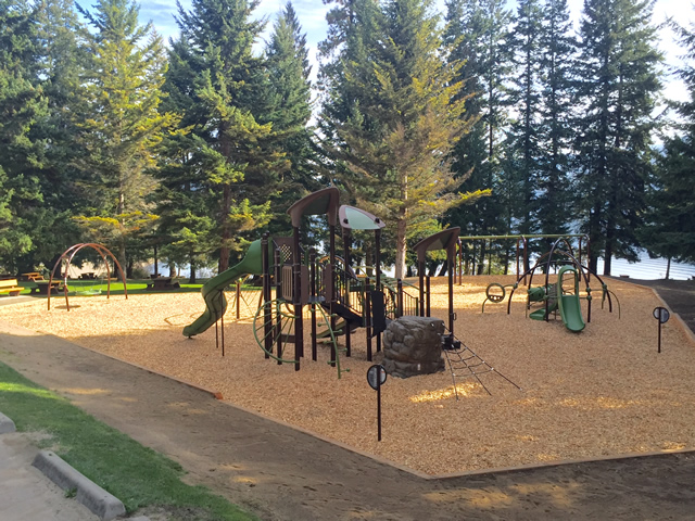 Herald Provincial Park & Campground: Herald Provincial Park is a popular destination campground and day-use area. Swimming, fishing, cycling and bird-watching are popular activities, as is the self-guided nature walk to Margaret Falls. The park […]